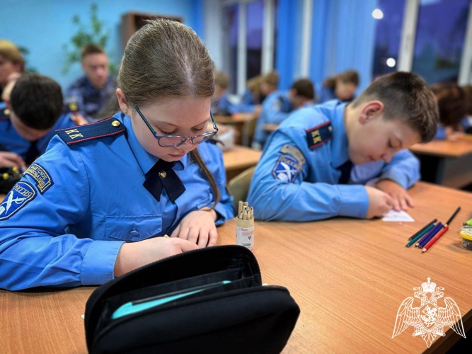 Кадеты Шатурского кадетского класса подготовили письма участникам СВО