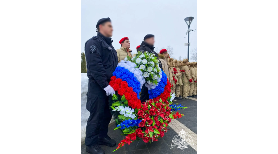 Бойцы спецподразделений подмосковного главка Росгвардии в Подмосковье почтили память павших товарищей
