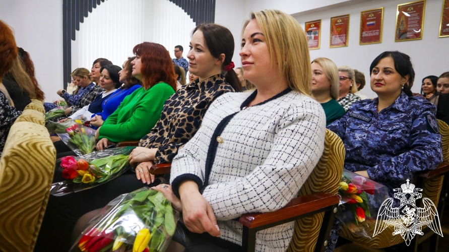 В подмосковном главке Росгвардии состоялось торжественное мероприятие, посвящённое Международному женскому дню