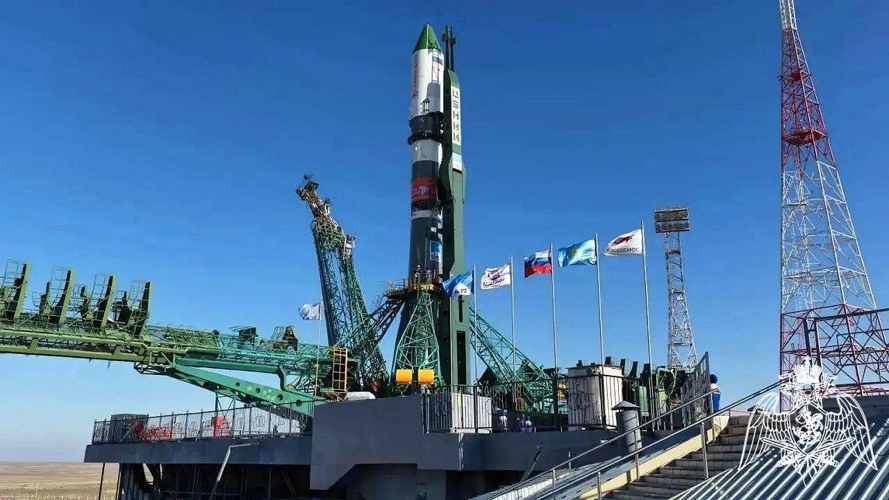 Росгвардейцы обеспечили безопасность транспортировки ракеты-носителя «Союз» на космодроме «Байконур» (видео)