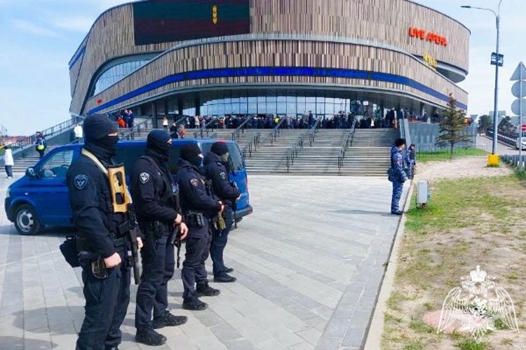 Росгвардейцы обеспечили безопасность во время церемонии вручения муниципальной премии «Служение» в Подмосковье