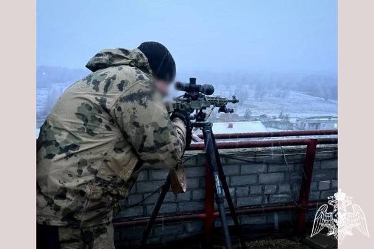 В День снайпера героем рубрики «Знай наших» стал сотрудник ОМОН «Пересвет» Главного управления Росгвардии по Московской области 