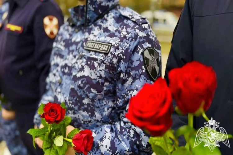 Росгвардейцы почтили память жертв Чернобыльской аварии в Подмосковье