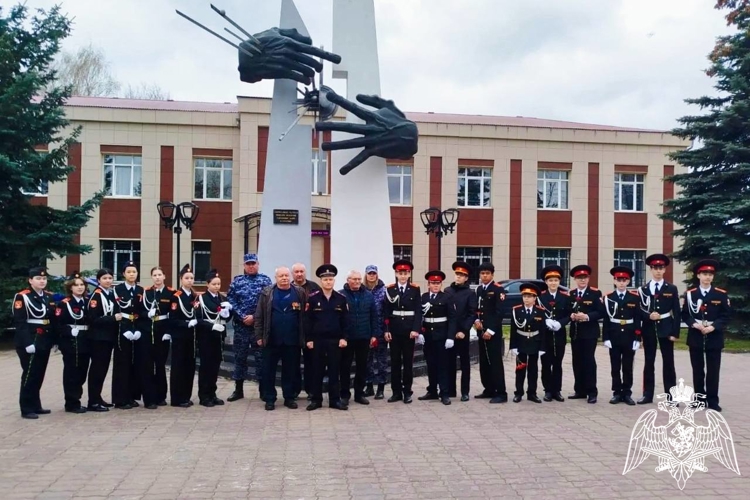 Росгвардейцы почтили память жертв Чернобыльской аварии в Подмосковье