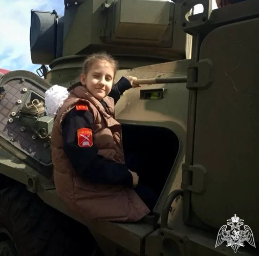 Росгвардейцы организовали экскурсию для кадет в Подмосковье