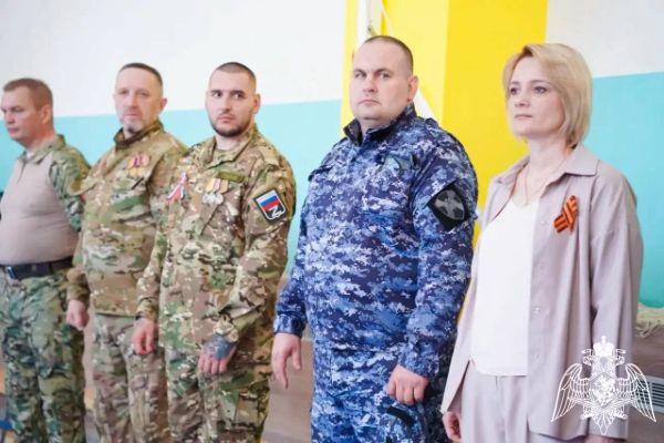 Росгвардейцы выступили судьями на соревнованиях по стрельбе среди кадетских классов в Подмосковье