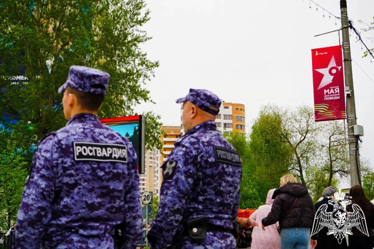 Росгвардейцы обеспечили безопасность при праздновании Дня Великой Победы в Подмосковье
