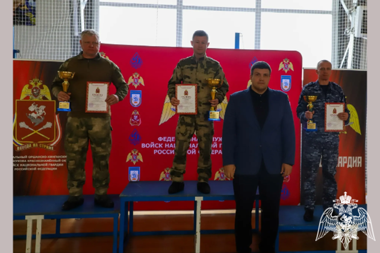 Команда подмосковного главка Росгвардии завоевала «серебро» на чемпионате Центрального округа Росгвардии по служебному биатлону