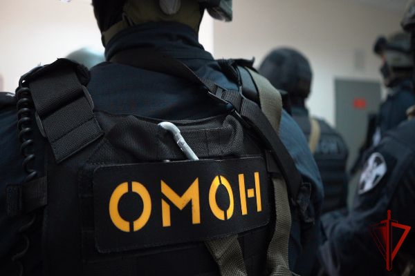 При содействии спецназа Росгвардии прошел рейд по соблюдению миграционного законодательства в Подмосковье
