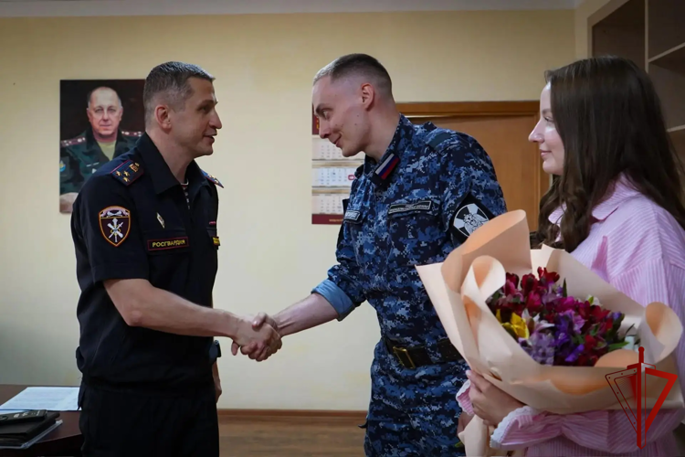 В подмосковном главке Росгвардии состоялось праздничное мероприятие, посвященное Дню семьи, любви и верности 