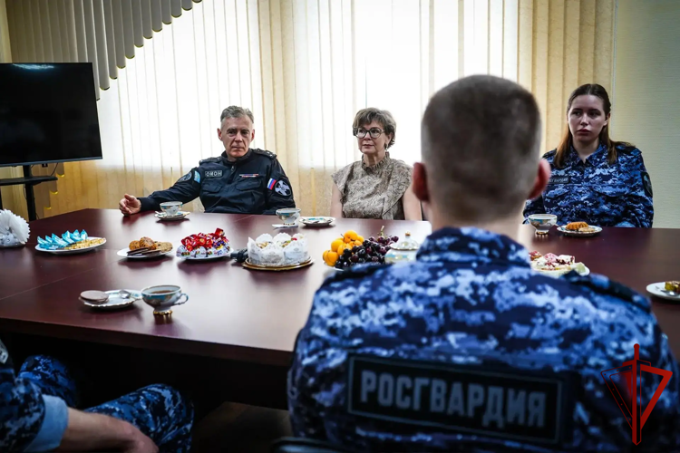 В подмосковном главке Росгвардии состоялось праздничное мероприятие, посвященное Дню семьи, любви и верности 