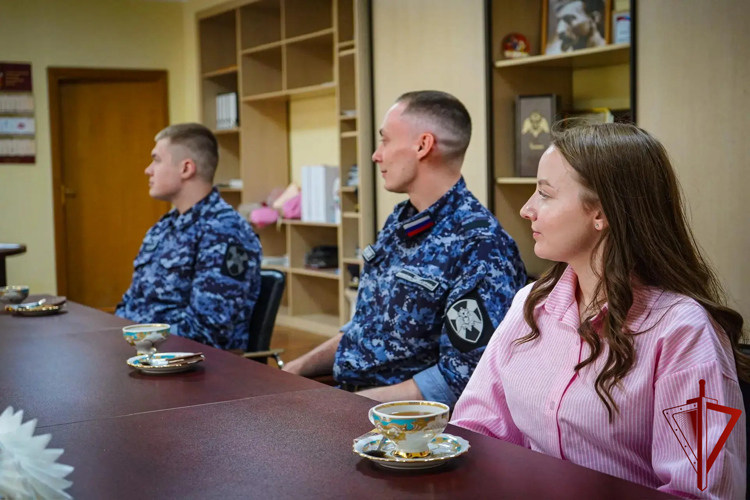 В подмосковном главке Росгвардии состоялось праздничное мероприятие, посвященное Дню семьи, любви и верности 