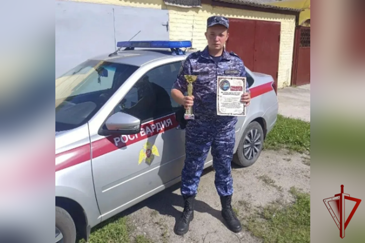 Росгвардеец из Коломны завоевал серебро на экстремальных соревнованиях по автозвуку
