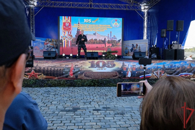 Праздник «Один день с Росгвардией» к 105-летию Центрального округа прошел на Поклонной горе