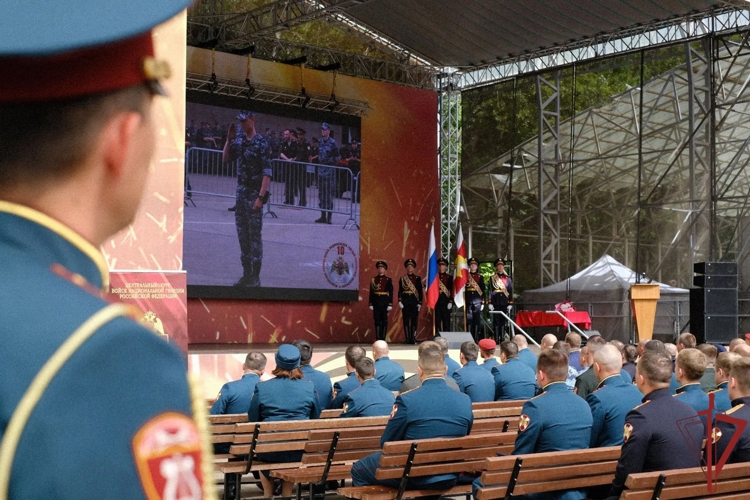Праздник «Один день с Росгвардией» к 105-летию Центрального округа прошел на Поклонной горе