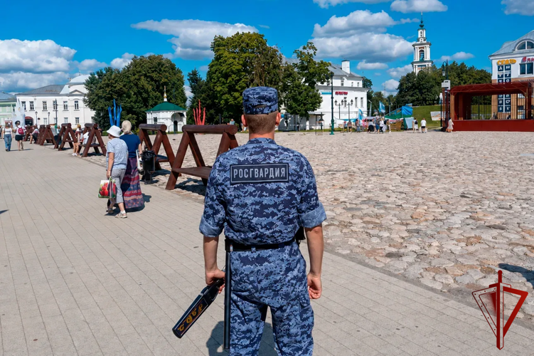 Росгвардейцы обеспечили правопорядок на массовых мероприятиях в Подмосковье