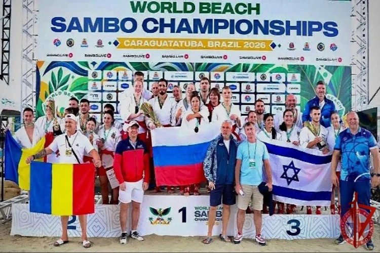 Сотрудник подмосковного главка Росгвардии стал двукратным чемпионом мира по пляжному самбо (видео)