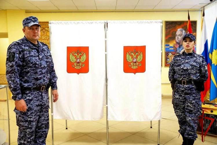Росгвардейцы обеспечили правопорядок в период проведения Единого дня голосования в Подмосковье