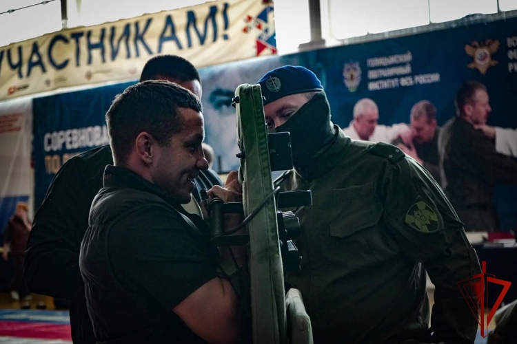 Сотрудники спецподразделения подмосковного главка Росгвардии приняли участие в организации Всероссийских соревнований 